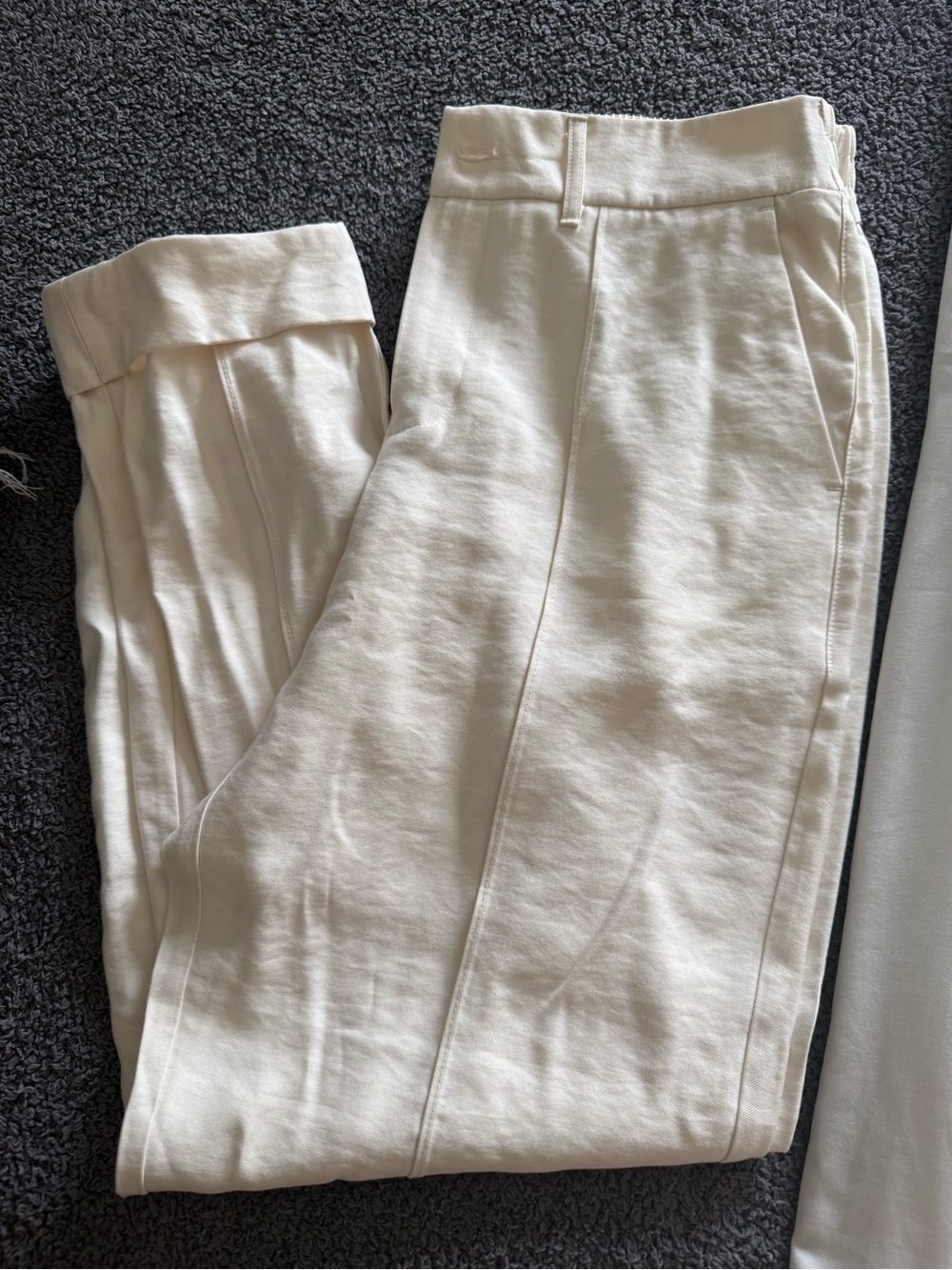 Never worn Cream Elastic-Waist Trousers